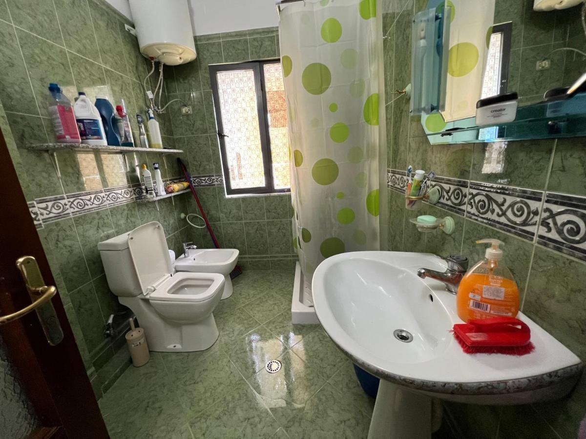 Entire Apartment Castle View Berat Exterior photo