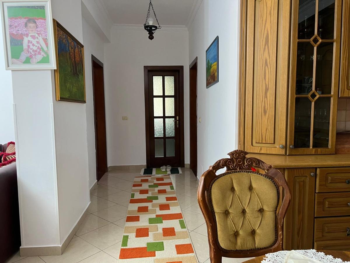 Entire Apartment Castle View Berat Exterior photo
